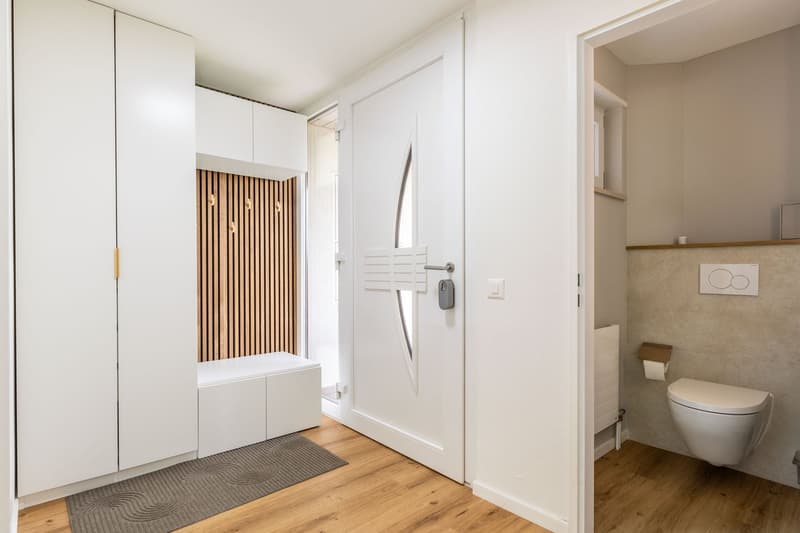 Maison jumelée de 4,5 pièces rénovée (11)