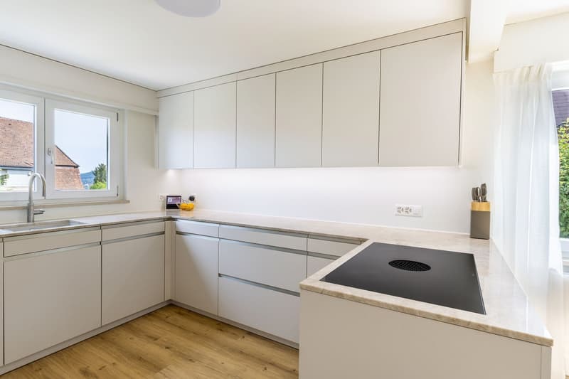 Maison jumelée de 4,5 pièces rénovée (5)