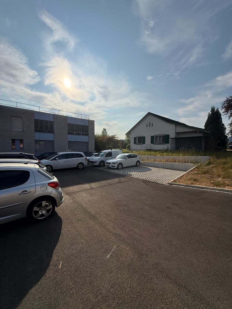 Moderne Gewerbehalle mit 408 m² - 6 Parkplätze & NK inklusive | Sofort verfügbar (6)