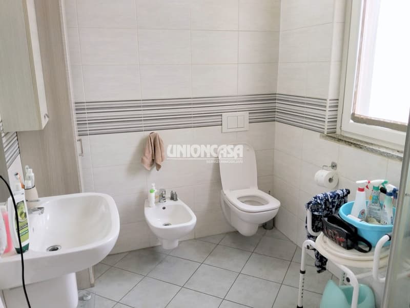 Unabhängiges modernes Haus in Figliaro – 4,5 Zimmer mit Garage und Balkon (17)