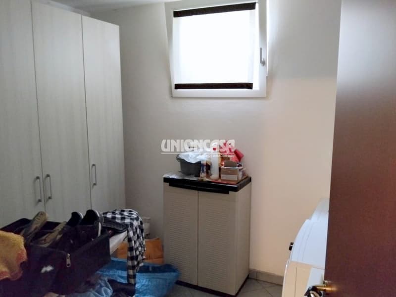 Unabhängiges modernes Haus in Figliaro – 4,5 Zimmer mit Garage und Balkon (38)