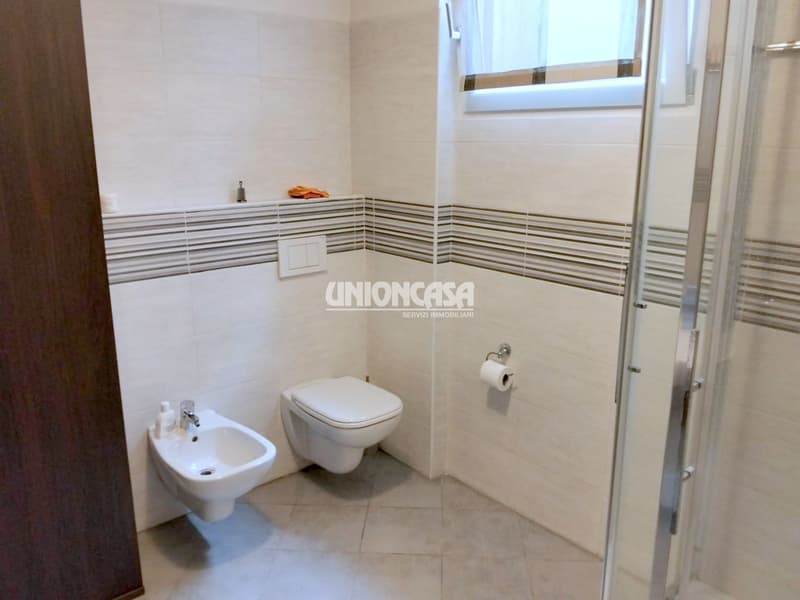 Unabhängiges modernes Haus in Figliaro – 4,5 Zimmer mit Garage und Balkon (36)