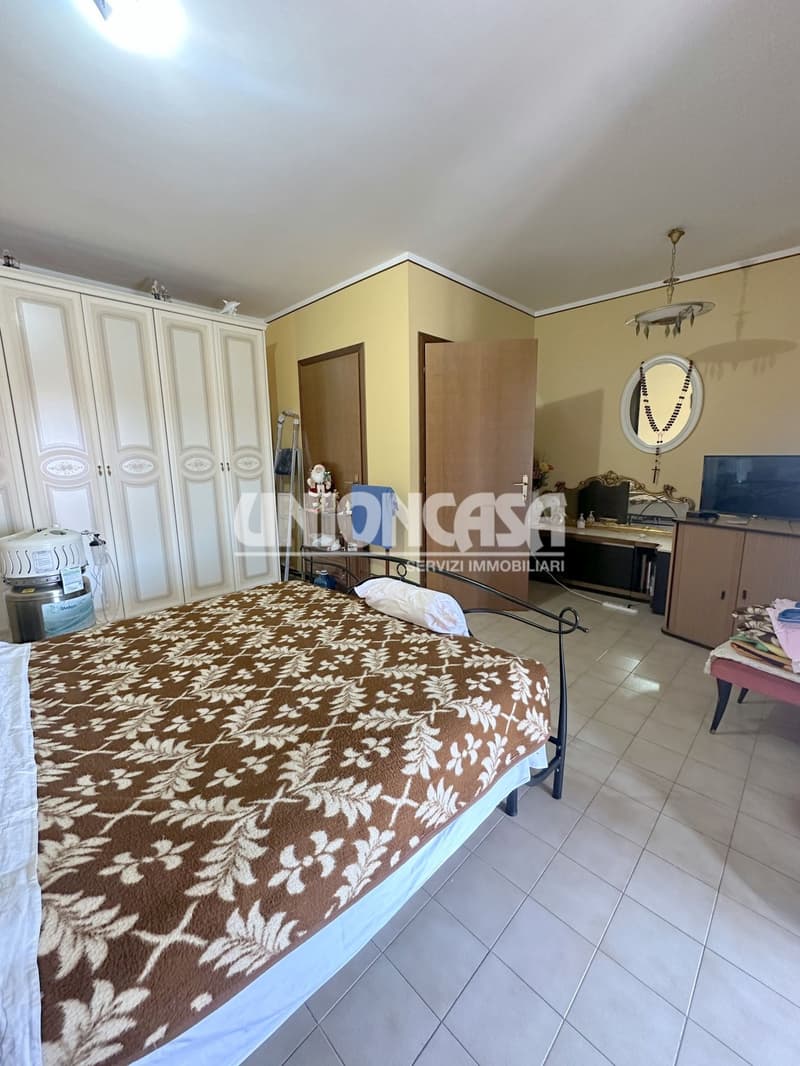 Semi-detached house for sale in Bizzarone – 3.5 rooms with garage and balcony (18)