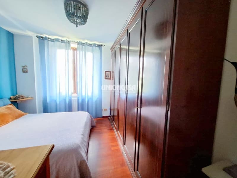Apartment with 3.5 rooms, balcony and garage in Malnate (22)