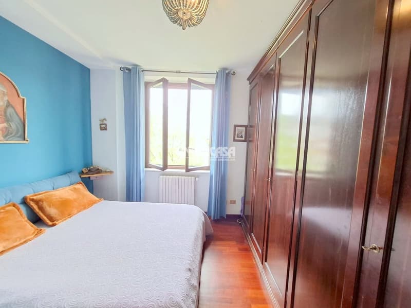 Apartment with 3.5 rooms, balcony and garage in Malnate (23)