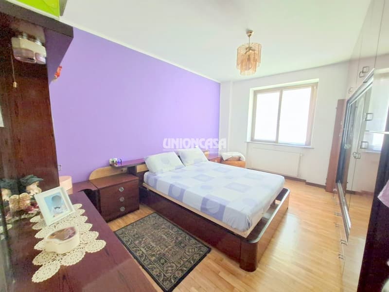 Einfamilienhaus mit Garten und Garage in Bizzarone (16)