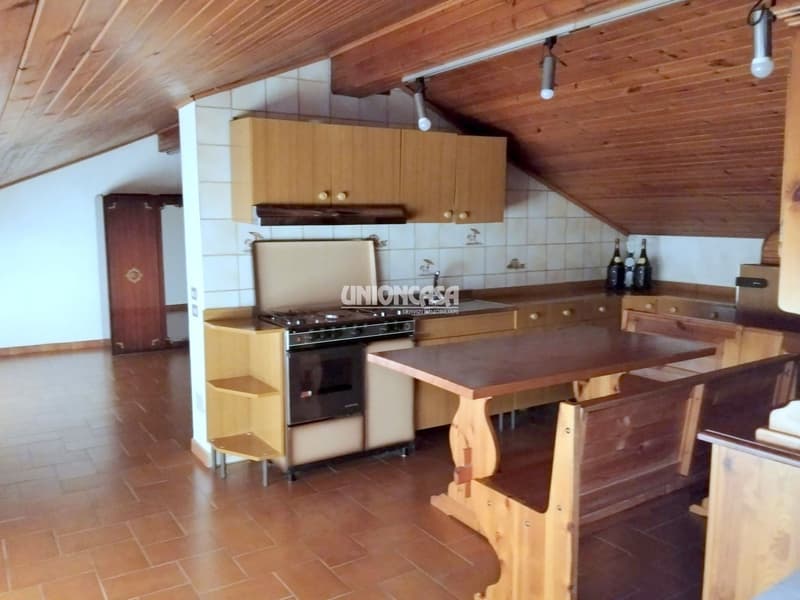 Wohnung mit 4.5 Zimmern zum Verkauf in Rodero – Via Francesca Lavizzari (24)