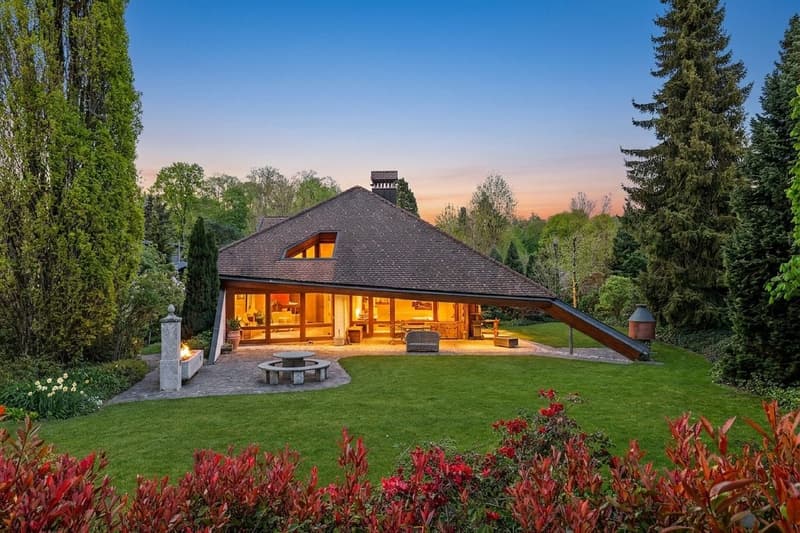 "Exklusive Villa mit Indoor-Pool und parkähnlicher Gartenanlage" (12)