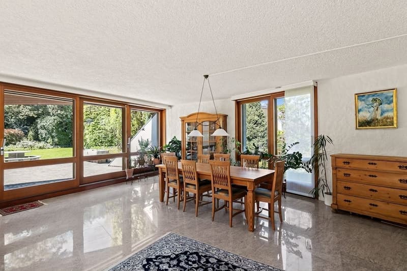 "Exklusive Villa mit Indoor-Pool und parkähnlicher Gartenanlage" (5)