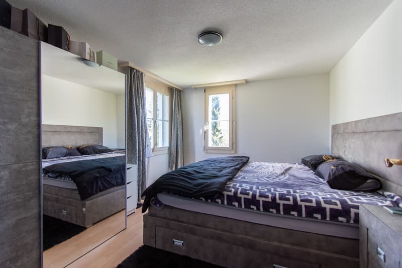 Bright 2.5-room apartment with two balconies (4)