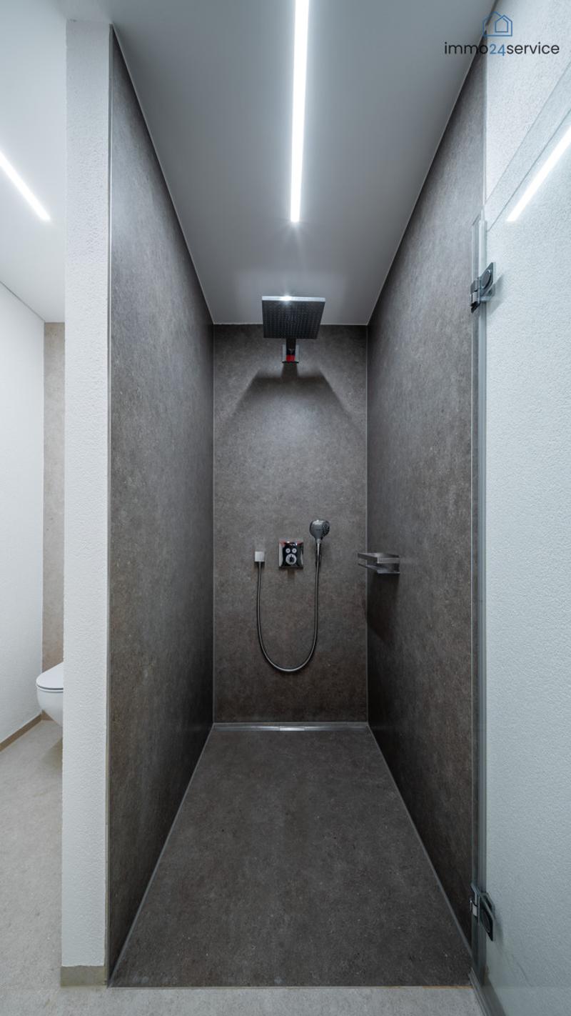 Dusche DG