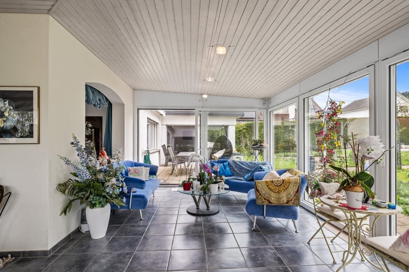 Maison de famille exclusive et extrêmement spacieuse de 8½ pièces avec annexe (5)