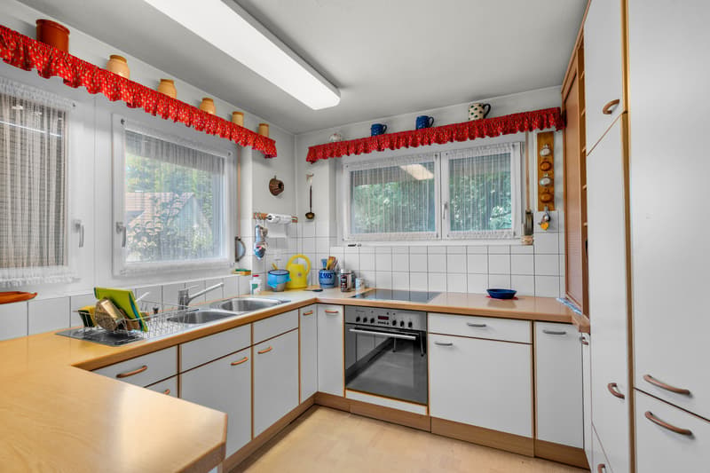 Einfamilienhaus mit charmantem Garten (6)