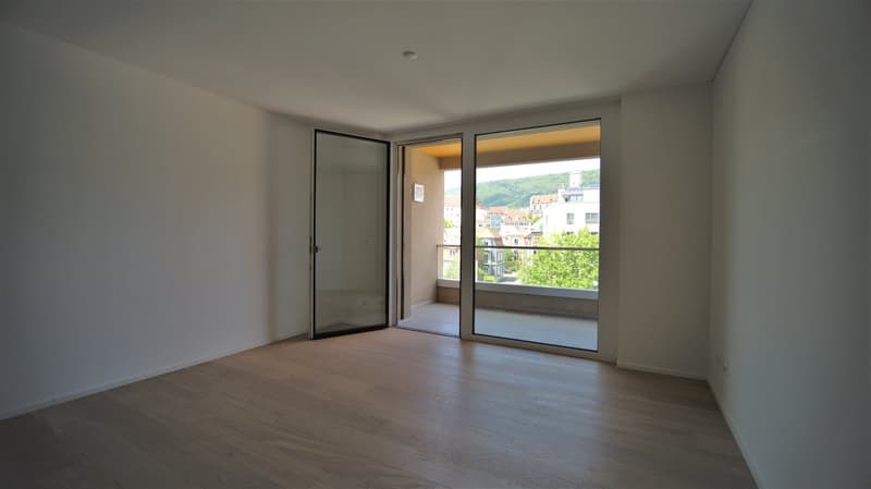 Spacious 3.5-room apartment with plenty of light – Delémont city center (2)
