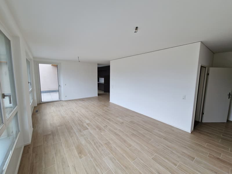 Prächtiges, helles Dachgeschoss mit Terrasse – Freie Sicht im Zentrum von Delémont (3)