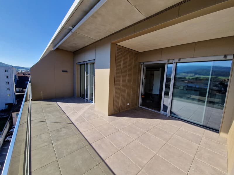 Beautiful new attic with 3.5 rooms and large terrace – Delémont center (1)