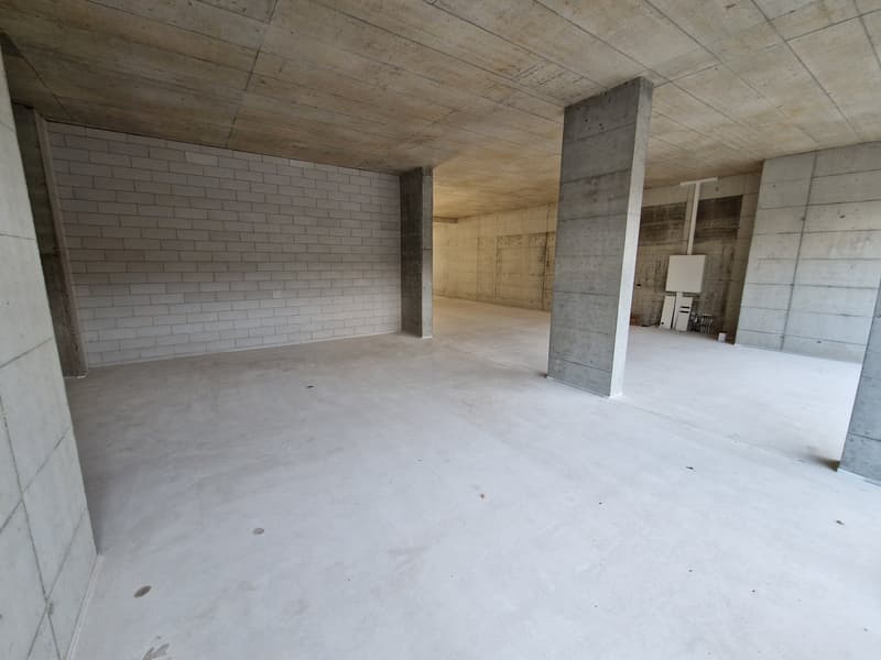 Locale commerciale ideale a Delémont – 185 m², accessibile PMR, disponibile immediatamente (6)