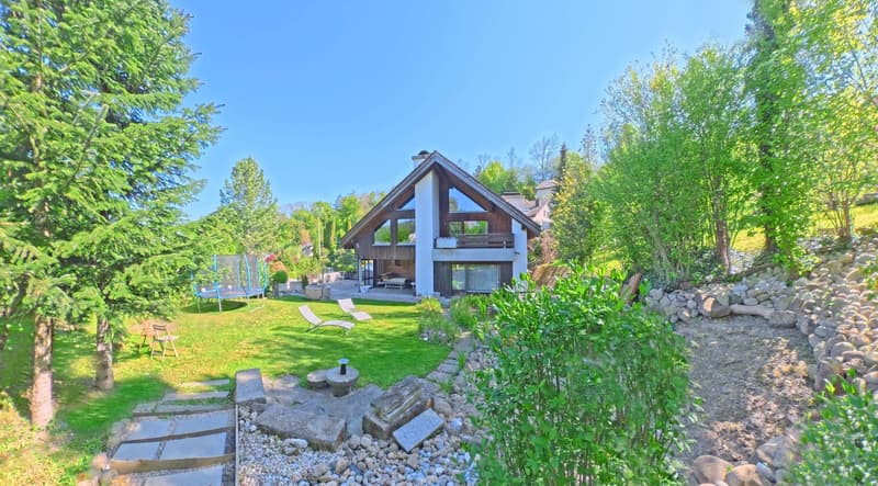 Charming Multi-Family House Seeks New Owner (1)