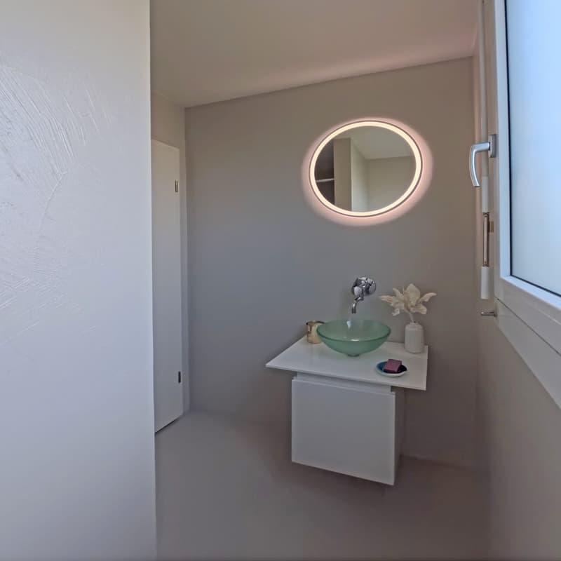 Charmante 4,5-Zi Wohnung mit 143 m² Garten und einem hellen 29m² grossen Hobbyraum (4)