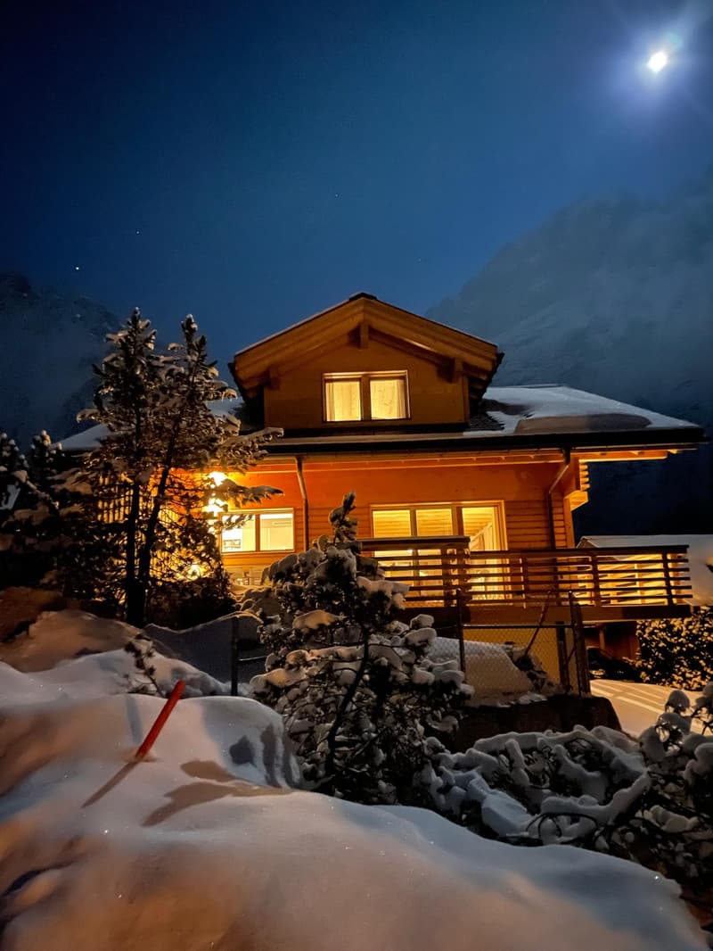 Exklusives Chalet in Grindelwald mit Sicht auf die Eigernordwand (11)