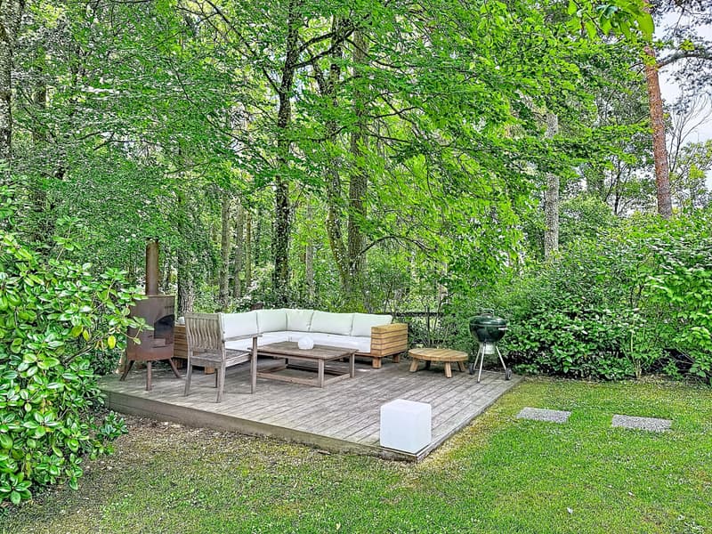 Magnifica villa ristrutturata con giardino paesaggistico (13)