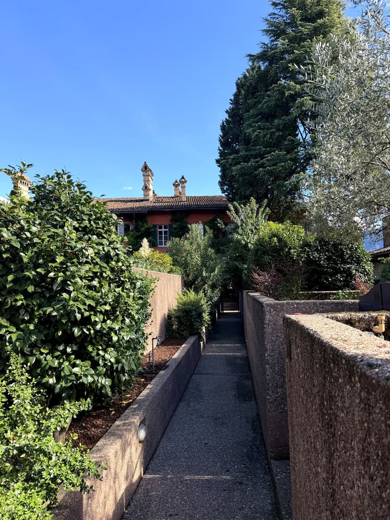 Splendida maisonette con giardino privato a due passi dal centro (16)