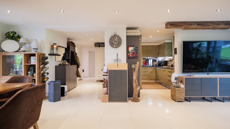Central MFH with 3 units in Buochs - modern, with elevator (4)