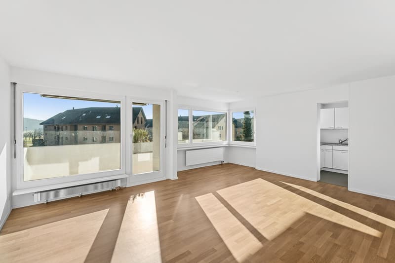 Very beautiful 3.5 room apartment in Sempach (3)