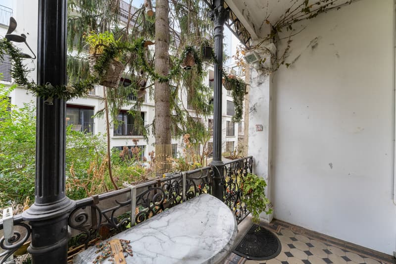 Immeuble d'appartements avec 6 unités et terrasse sur le toit à Zürich Enge - à vendre (12)