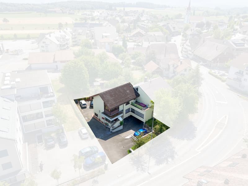 Maison mitoyenne de deux familles avec 2 appartements à vendre à Auw (11)