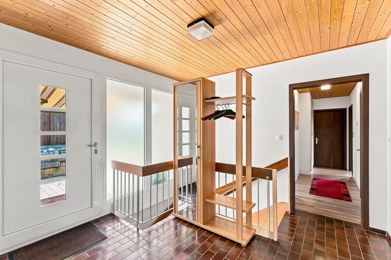 8.5-Zimmer-Einfamilienhaus mit Weitsicht in Obfelden kaufen (4)