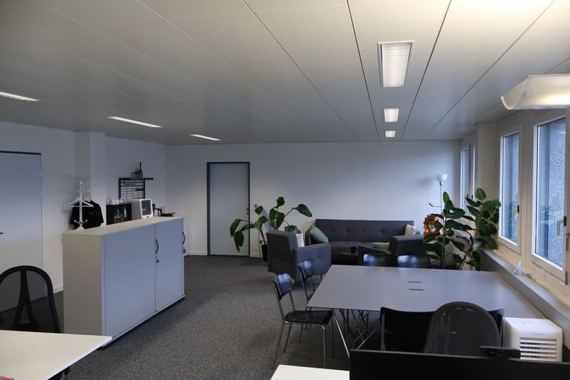 Ufficio attraente per subaffitto – disponibile immediatamente (11)