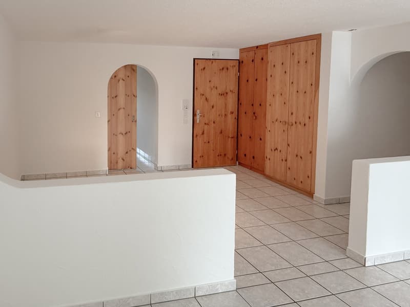 Appartement de 4,5 pièces situé au centre et utilisable de manière flexible à Domat/Ems (12)