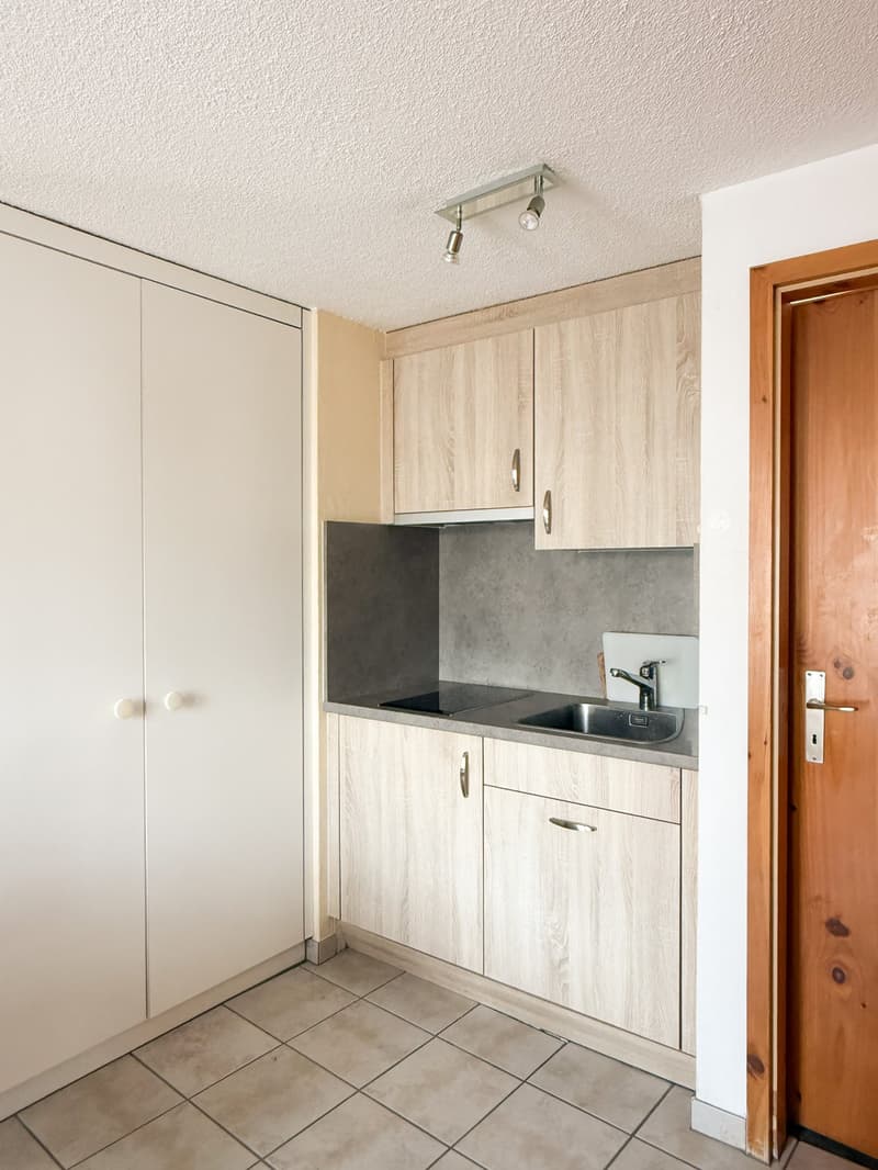 Appartement de 4,5 pièces situé au centre et utilisable de manière flexible à Domat/Ems (5)