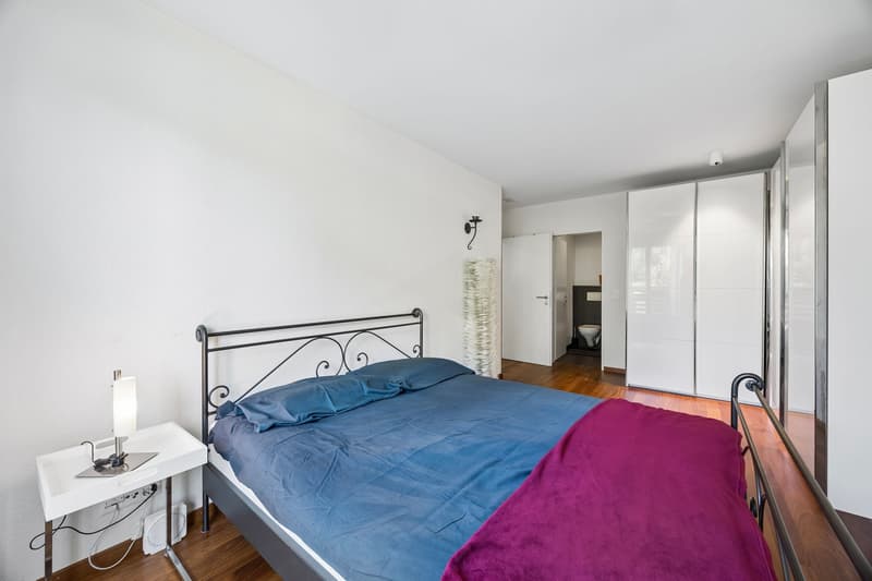 High-quality 3.5-room apartment with balcony in Rümlang for sale (9)