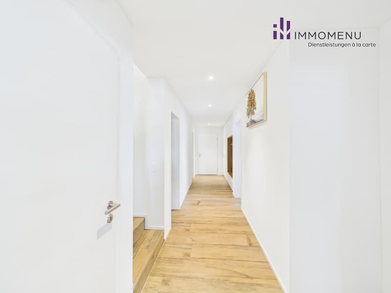 Appartement-maisonnette moderne de 4,5 pièces avec jardin sud et vue sur les montagnes (11)