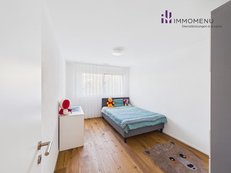 Appartement-maisonnette moderne de 4,5 pièces avec jardin sud et vue sur les montagnes (9)