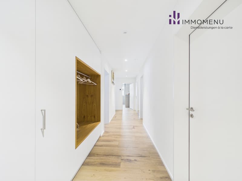 Appartamento mansardato moderno 4.5 locali con giardino a sud e vista sulla montagna (8)