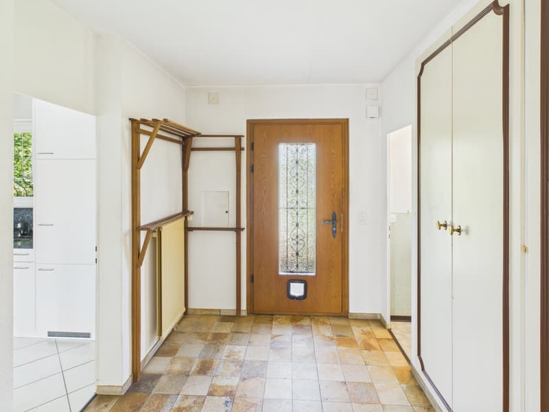Maison individuelle dépendante avec charme, calme et potentiel de développement attractif (7)