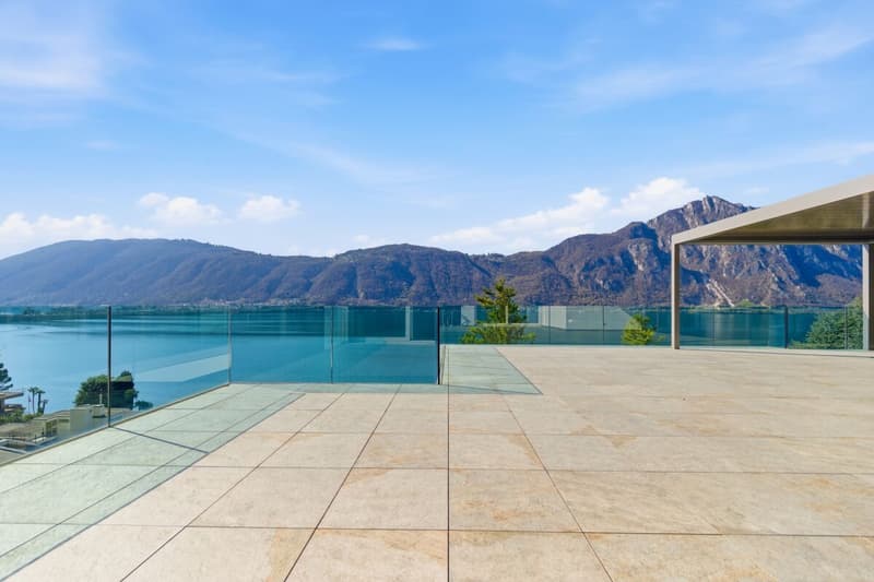Residenza Ceresio 52: attico con grande terrazza panoramica (11)