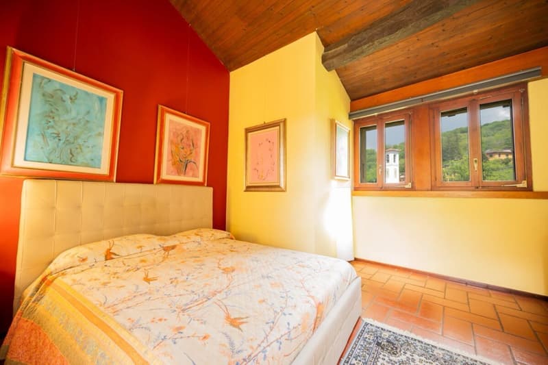 Schönes Einfamilien-Reihenhaus mit Garten in Origlio (9)