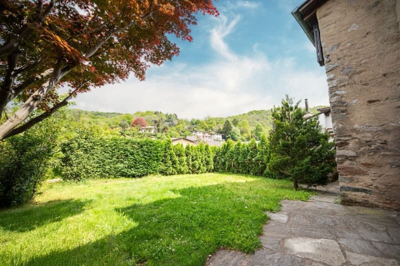 Schönes Einfamilien-Reihenhaus mit Garten in Origlio (5)