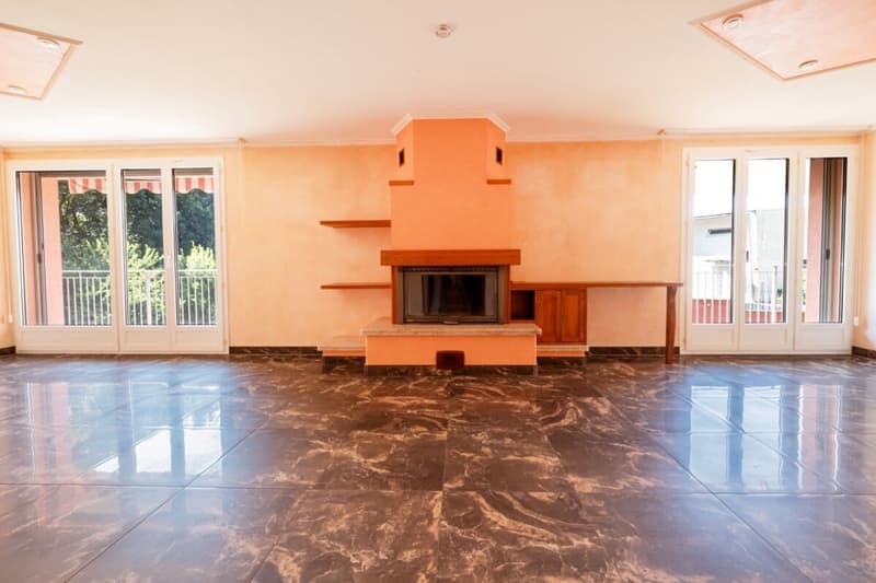 Casa con grande giardino e appartamento per ospiti (6)