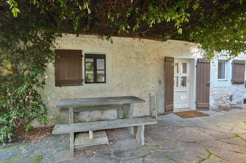 Maison tessinoise charmante avec grand terrain (14)