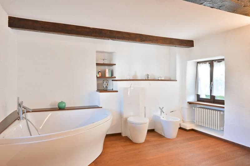 Maison tessinoise charmante avec grand terrain (13)