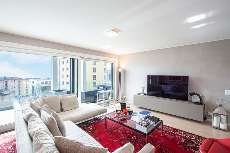 Appartement avec aménagements de standing dans la résidence réputée 'Elos Park' (2)
