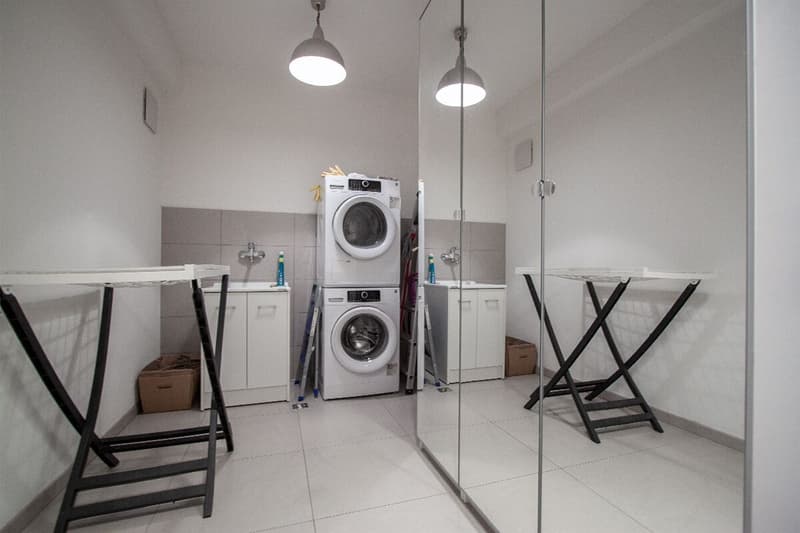 Moderno appartamento con vista lago in zona tranquilla (14)