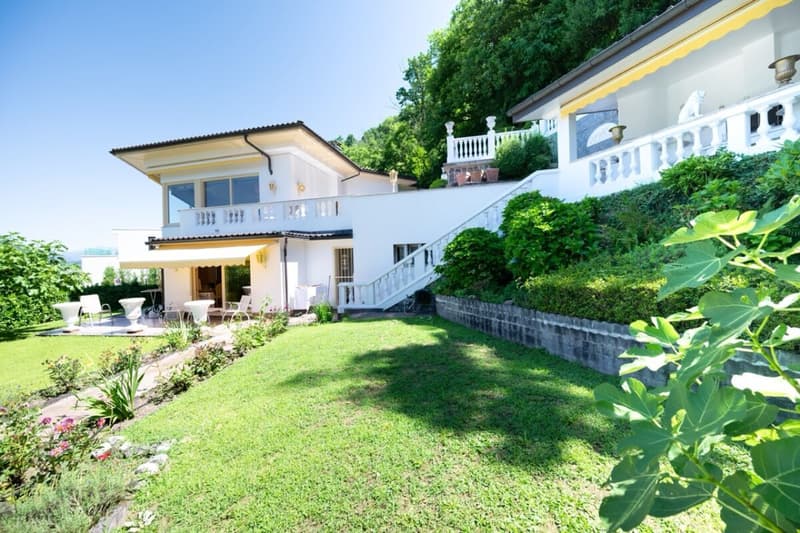 Eine Villa wie keine andere – Eleganz, Privatsphäre und unvergleichliche Aussicht! (1)