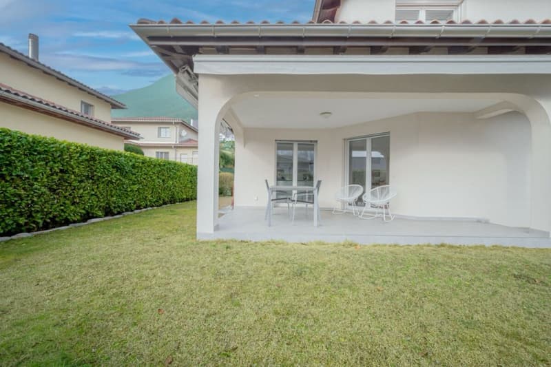 Maison de famille magnifique avec jardin (6)