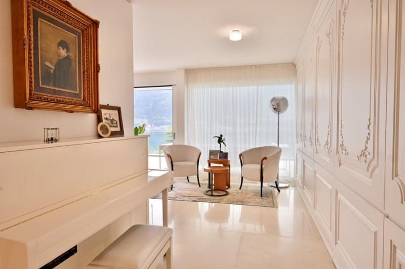 Ampio e lussuoso attico duplex con spettacolare vista lago (9)